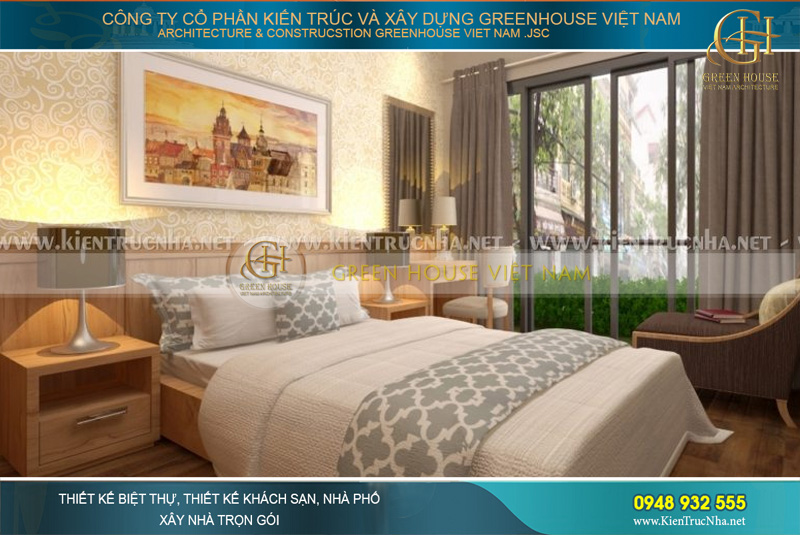 Không gian phòng ngủ chính thông thoáng với thiết kế cửa ra vào ban công bằng kính lớn
